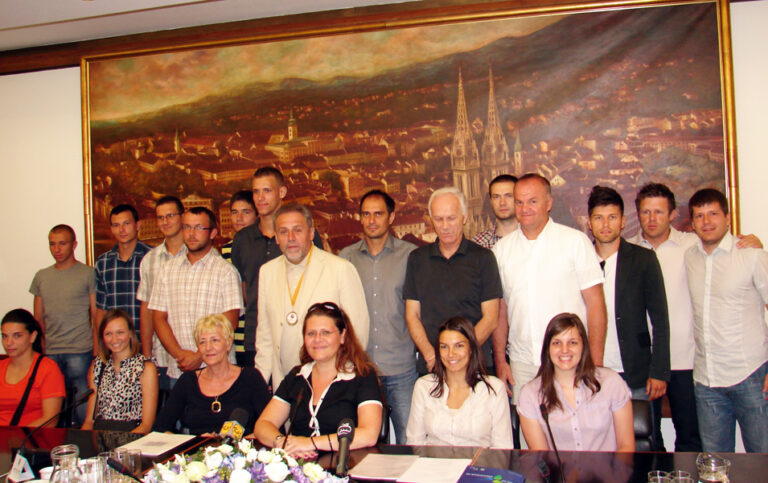 Gradonačelnik Bandić primio zlatne pjeskaše