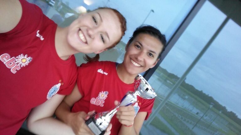 Detonatorice prve, Kemići peti u Nizozemskoj